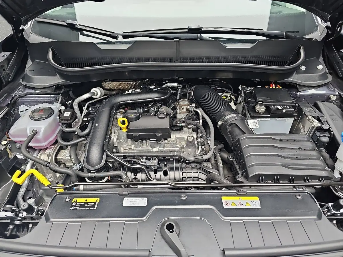 VW T-CROSS 1.0 TSI LIFE NAVI LED ACC LM17