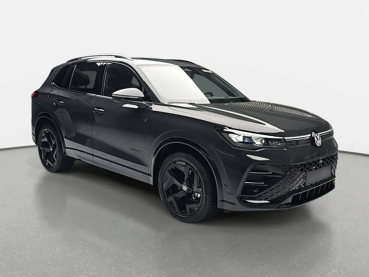 VW TIGUAN 2.0 TDI DSG R-LINE NAVI LED PANO