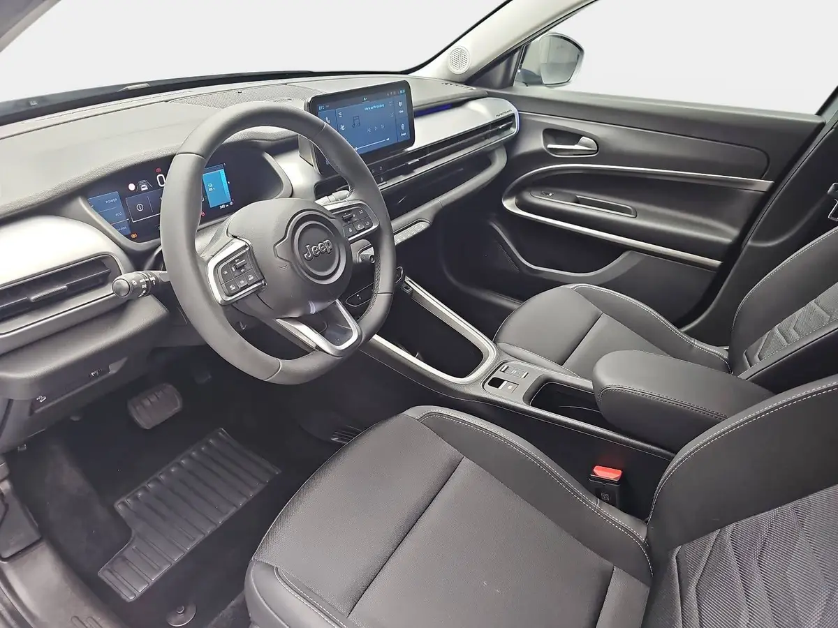 JEEP AVENGER AUTO. 51KWH SUMMIT LED ACC KAMERA