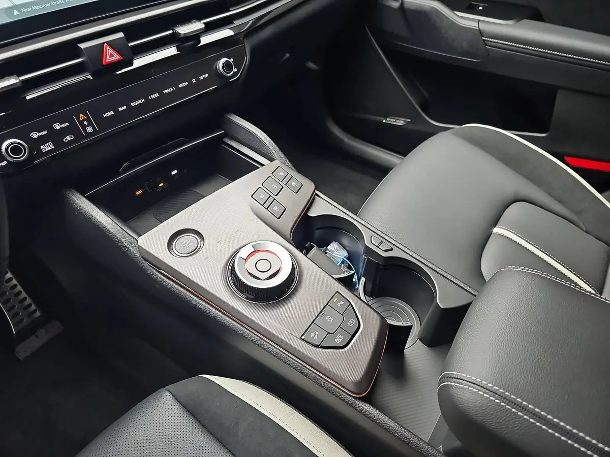 KIA SPORTAGE 1.6 T-GDI 150 2WD DCT GT-LINE MJ26 DRIVEWISE GLASDACH SOUND