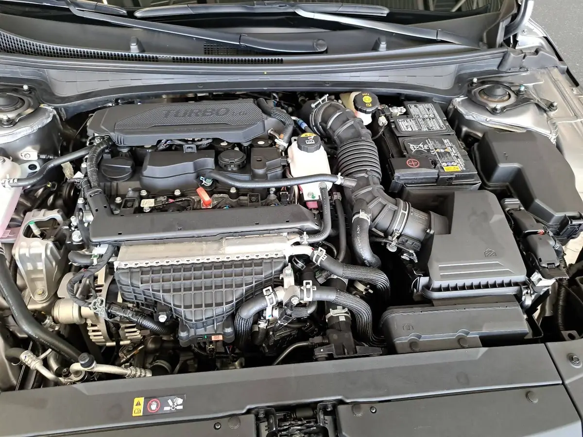 KIA K4 SW 1.6 T-GDI 150 PS DCT7 SPIRIT MJ26 DRIVEWISE-PARK SOUND