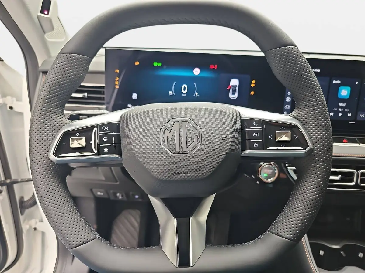 MG HS 1.5 PLUG-IN-HYBRID MY25.5 COMFORT NAVI LED-LICHT 19-ZOLL-LM