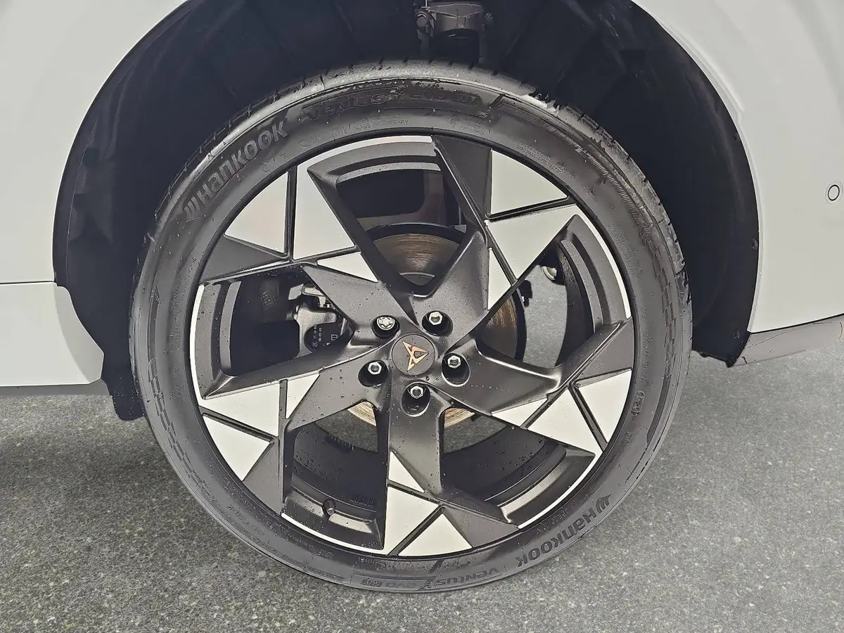 CUPRA TERRAMAR 1.5 ETSI DSG MATRIX NAVI ACC AHK