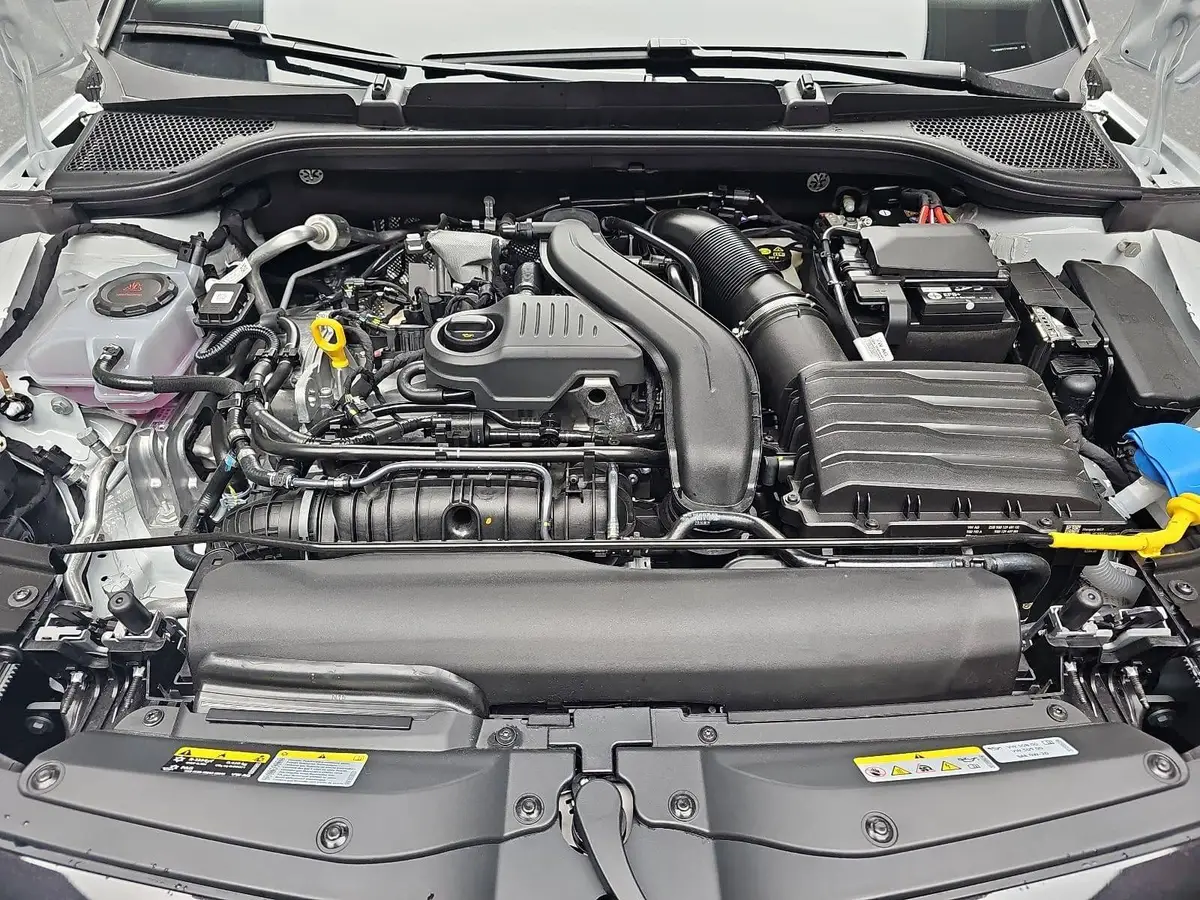 SKODA KAMIQ 1.5 TSI DSG MONTE CARLO NAVI LED