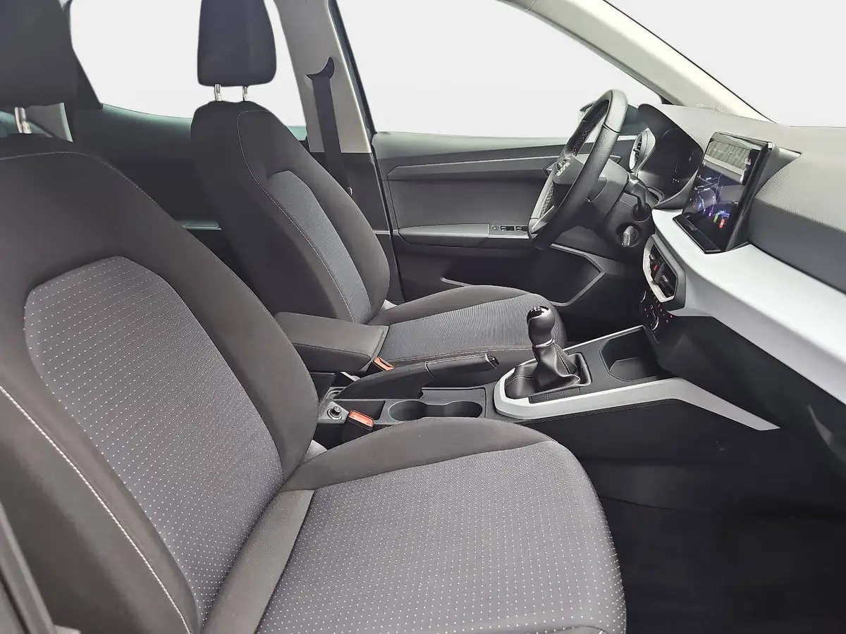 SEAT ARONA 1.0 TSI STYLE NAVI LED PDC LM16