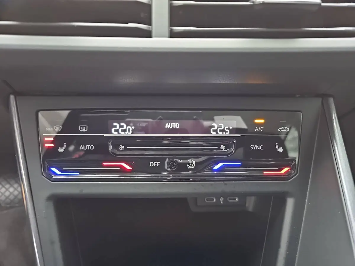 VW TAIGO 1.0 TSI DSG STYLE LED IQ-DRIVE PARK&COMFORT SICHT