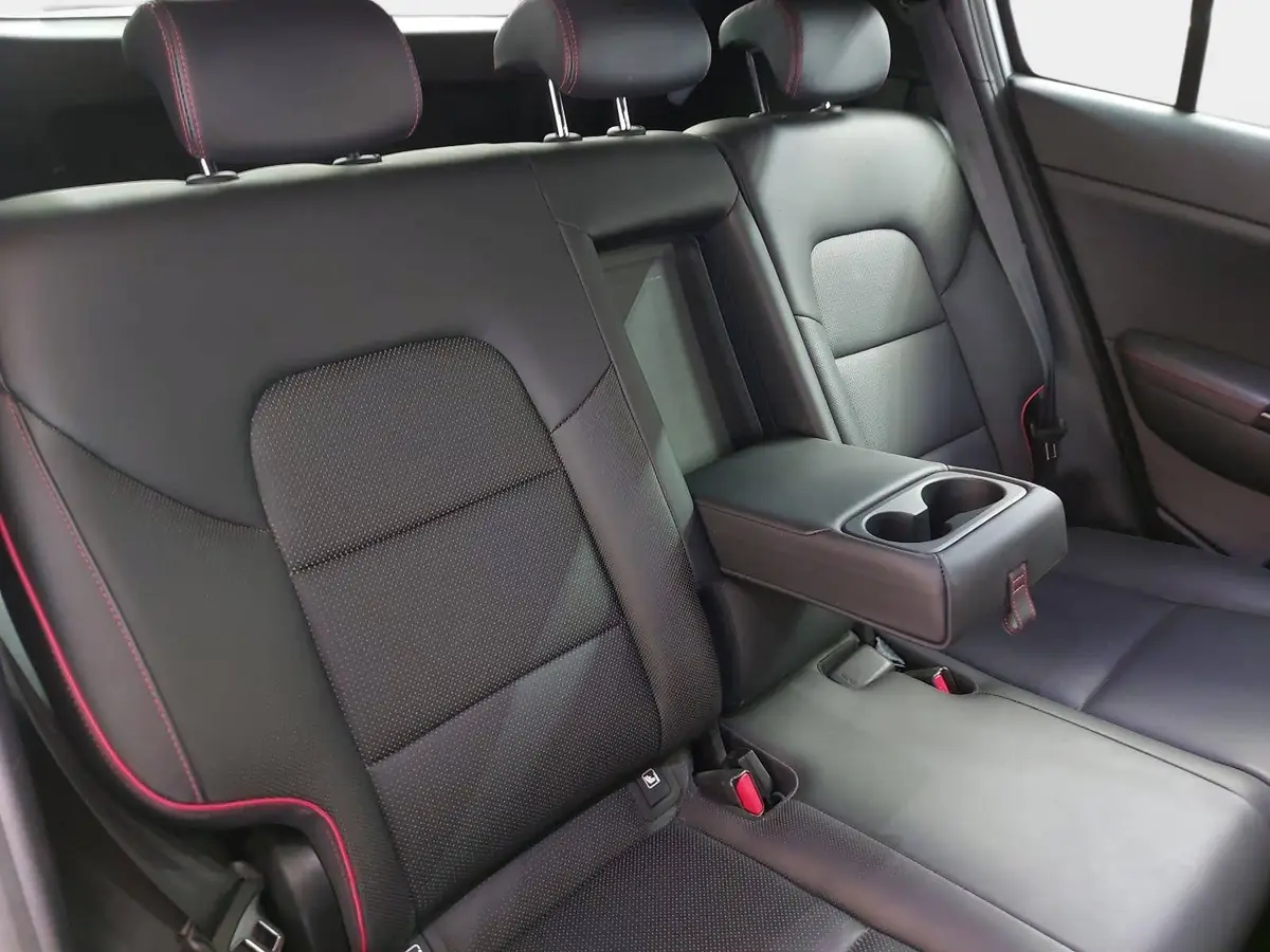 KIA SPORTAGE 1.6 T-GDI DCT GT LINE 4WD ACC AHK