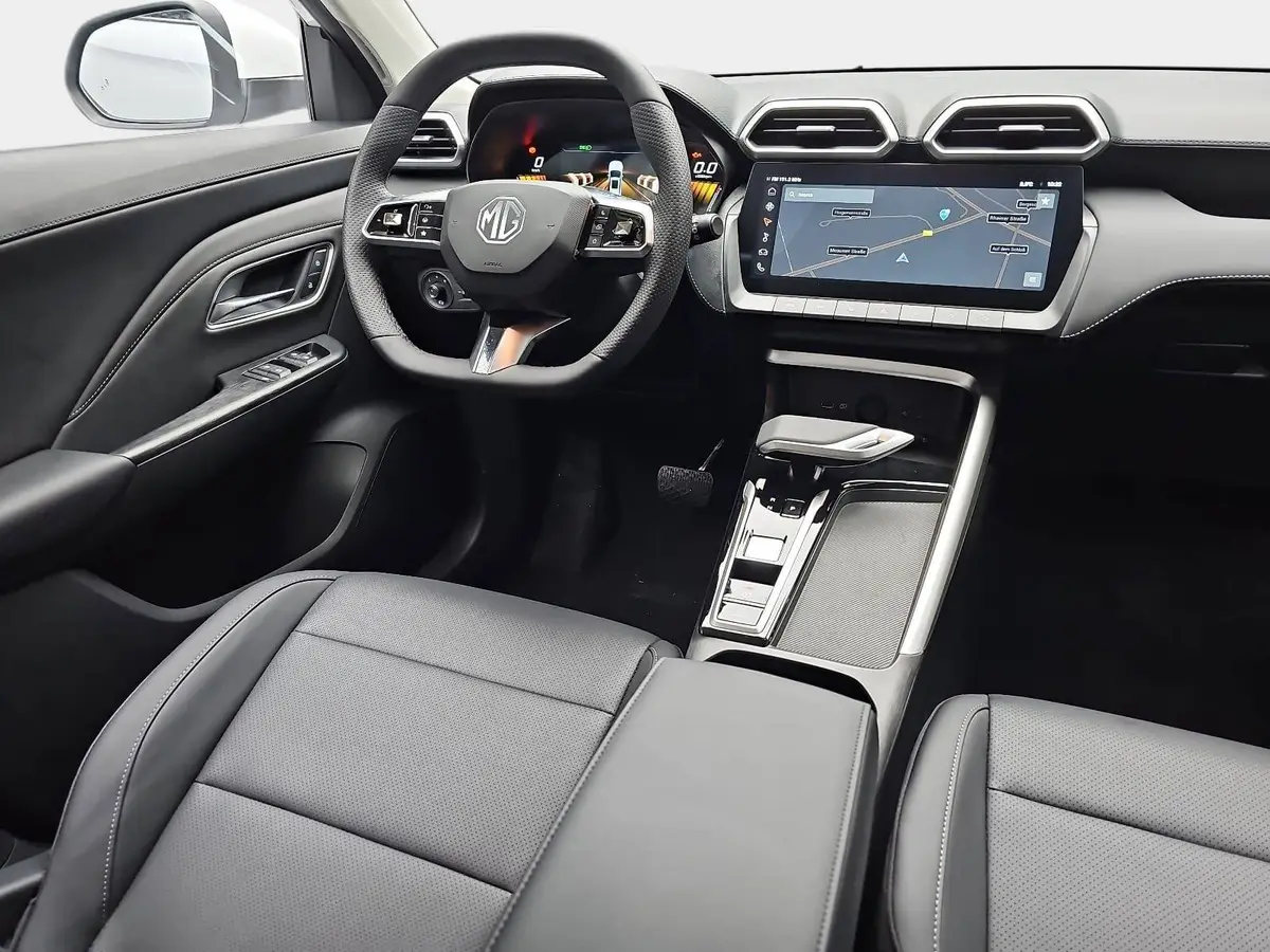 MG ZS 1.5 HYBRID+ MY25.5 LUXURY NAVI LM18 KEYLESS-ENTRY 360-GRAD-KAMERA