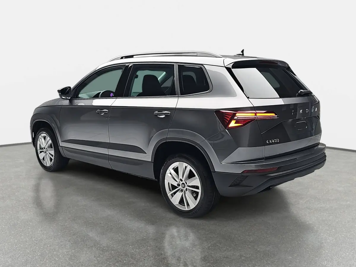 SKODA KAROQ 1.5 TSI DSG SELECTION NAVI LED ACC WINTER KAMERA A