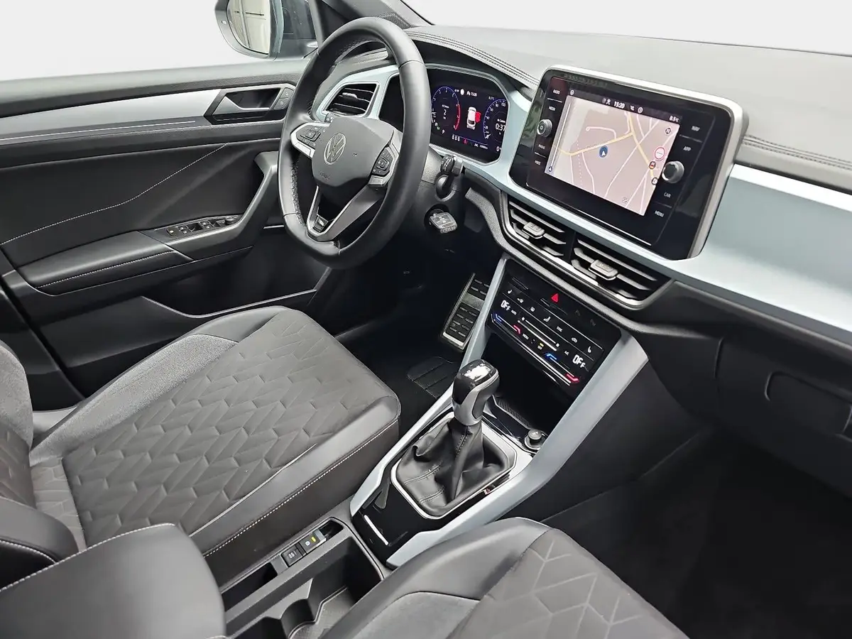 VW T-ROC 1.5 TSI DSG GOAL NAVI LED KLIMAAUTO ACC KAMERA AHK