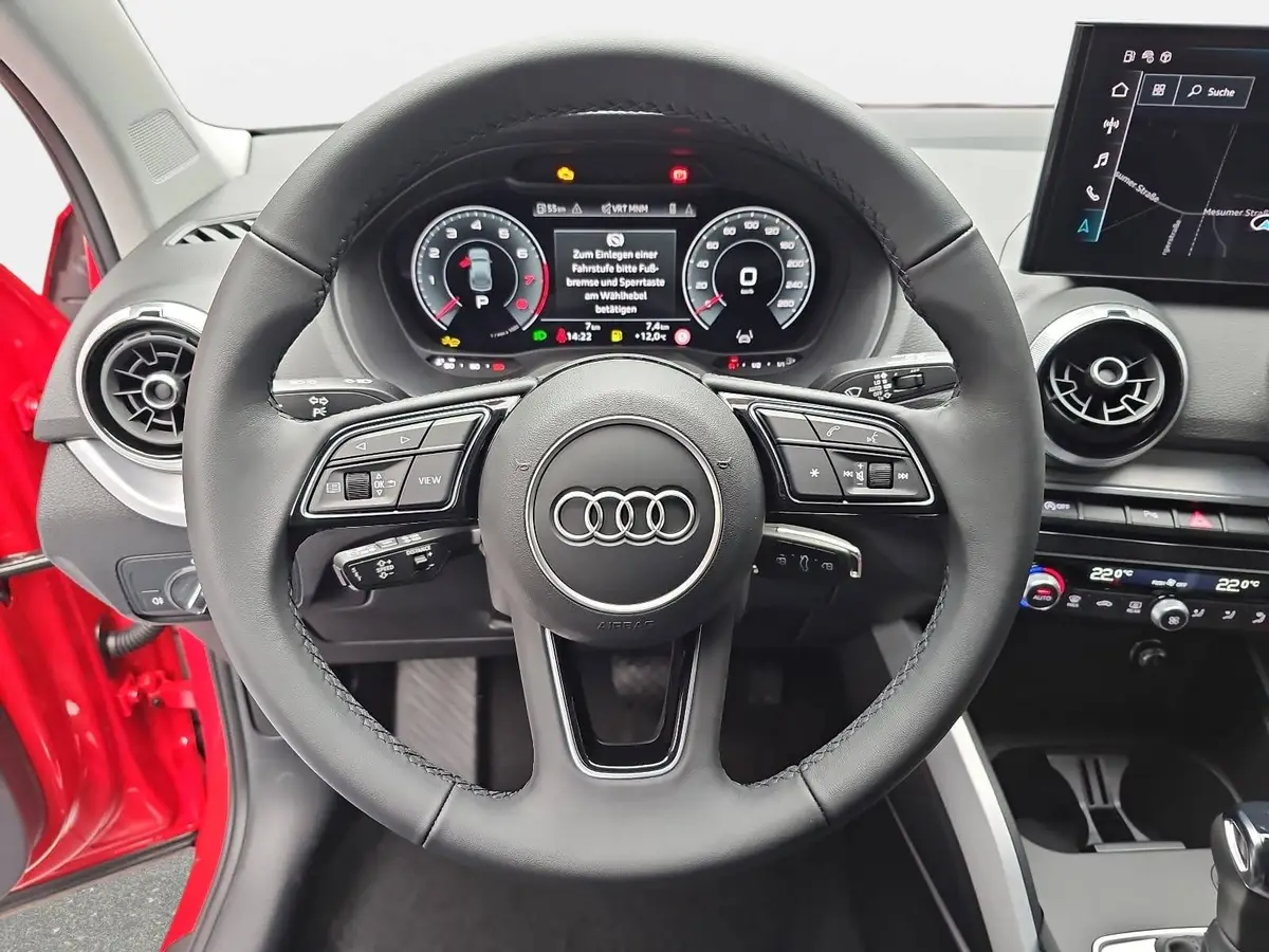 AUDI Q2 35 TFSI S-TRONIC S LINE NAVI LED ACC EL.HECKKL. WI