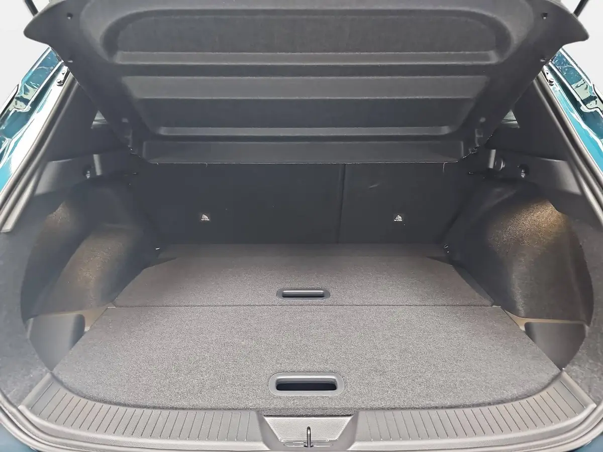 NISSAN QASHQAI 1.3 DIG-T XTRONIC N-CONNECTA PANO WINTER