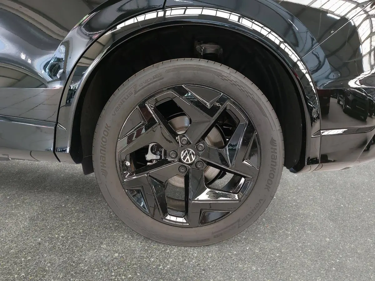 VW TIGUAN 2.0 TDI DSG R-LINE NAVI LED PANO