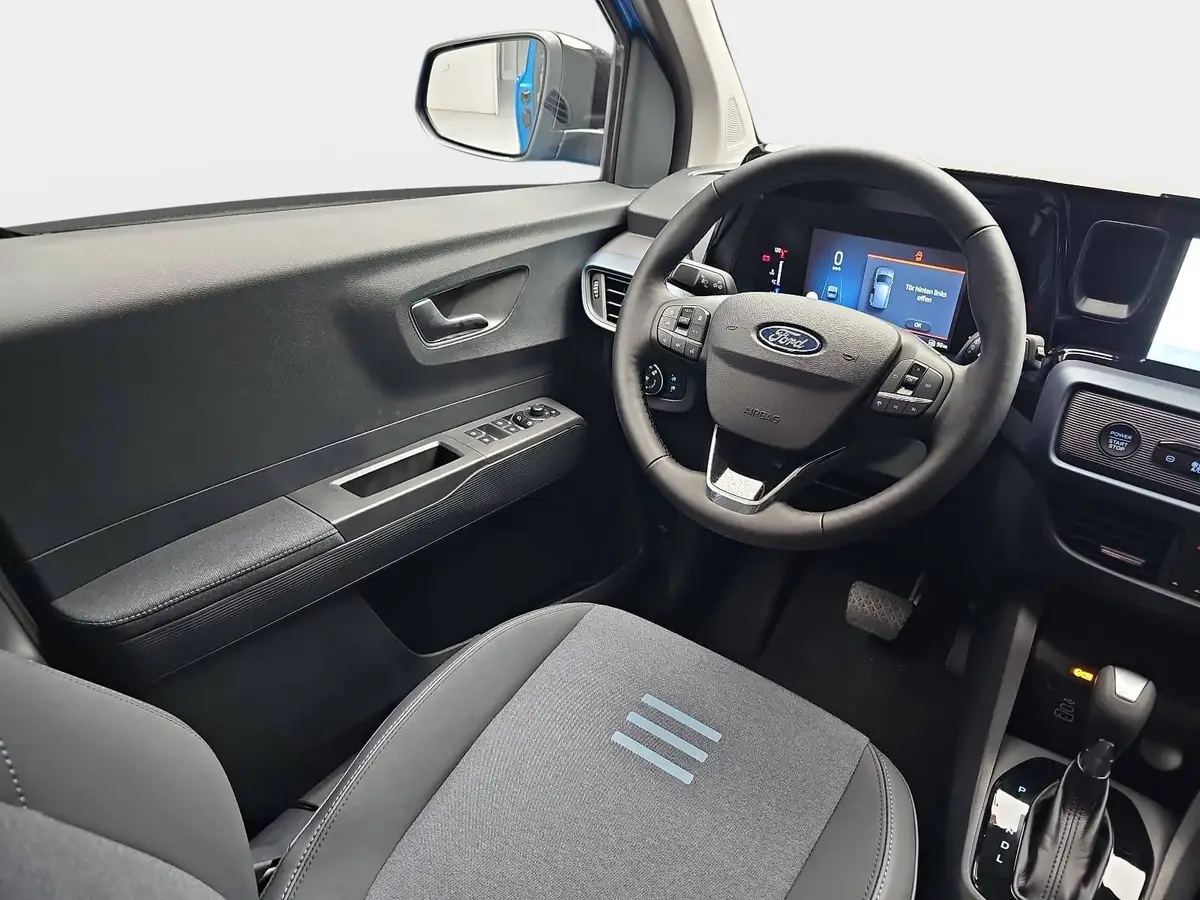 FORD TOURNEO COURIER 1.0 EB AUT. ACTIVE NAVI+ACC+WINTER+SPUR+KAMERA+LM