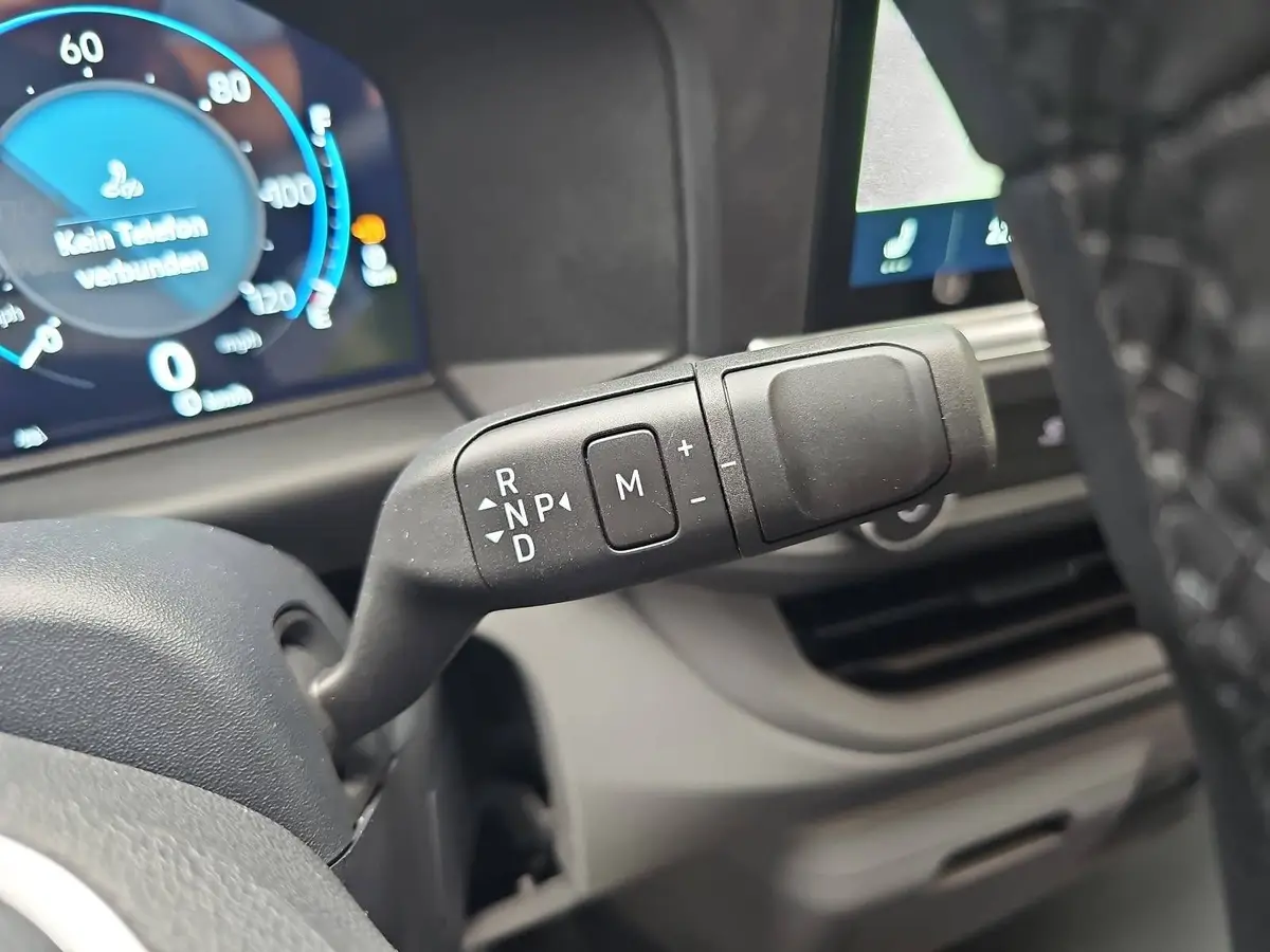 VW T7 TRANSPORTER 2.0 TDI DSG KASTEN L2H1 NAVI