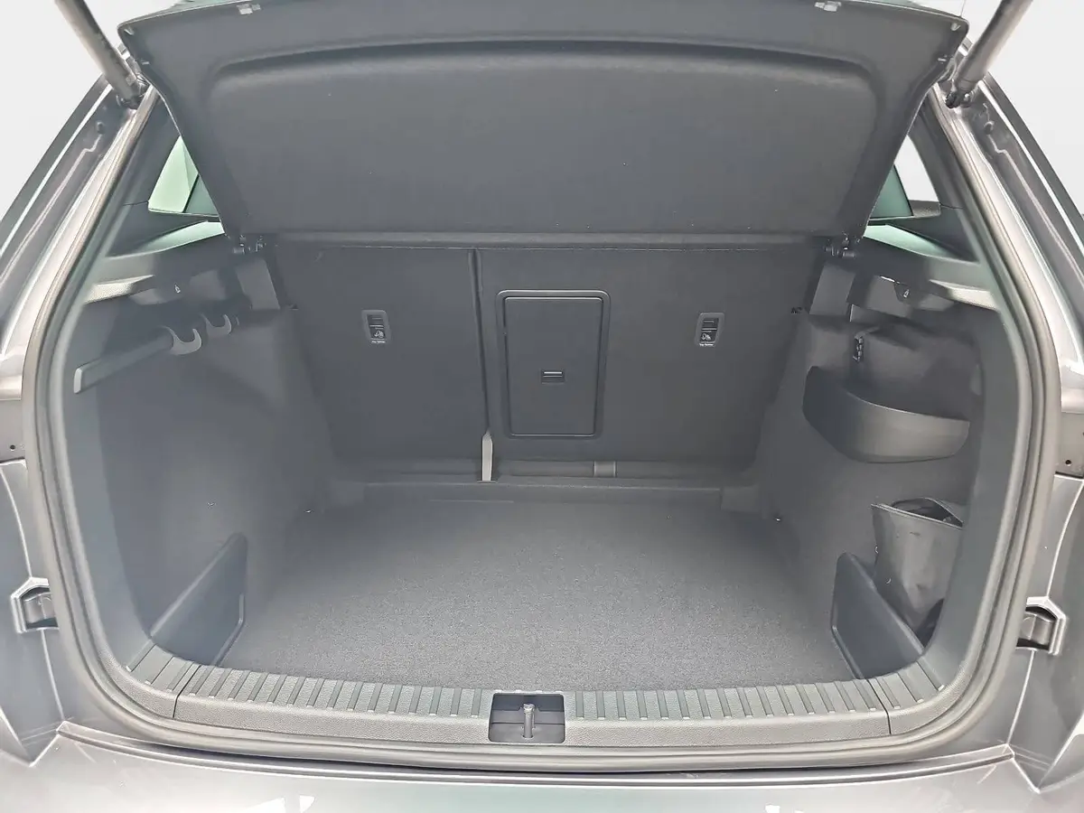 SKODA KAROQ 2.0 TSI DSG SPORTLINE 4X4 NAVI LED