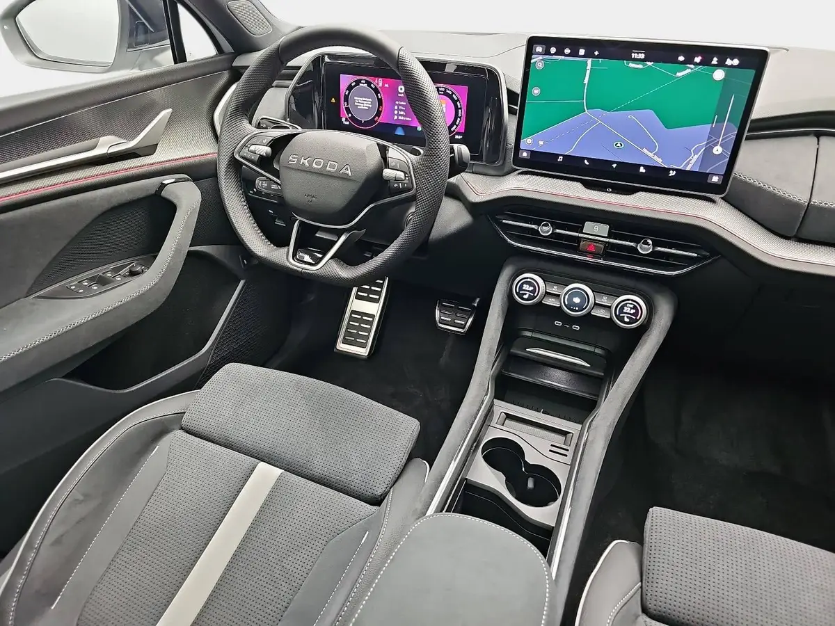 SKODA KODIAQ 2.0 TSI DSG SPORTLINE 4X4 NAVI LED AHK