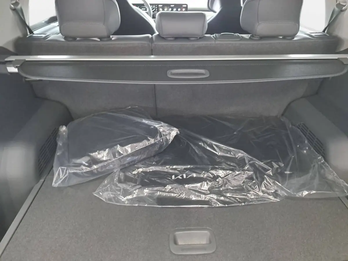 KIA EV3 58.3 KWH EARTH MJ26 WINTER-CONNECT BUSINESS UPGRADE DRIVEWISE-PARK