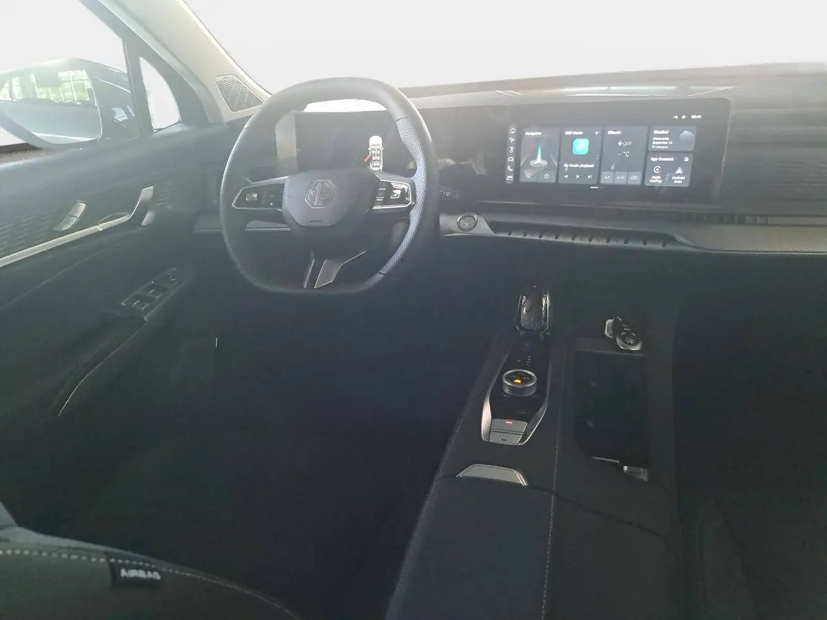 MG S9 PLUG-IN-HYBRID MY26 PREMIUM