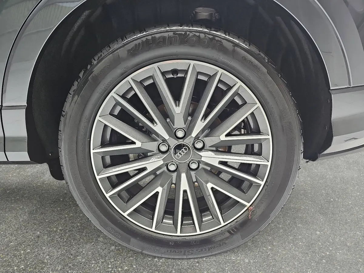 AUDI Q3 35 TDI S-TRONIC S LINE NAVI LED PANO ACC BLACK+ KA