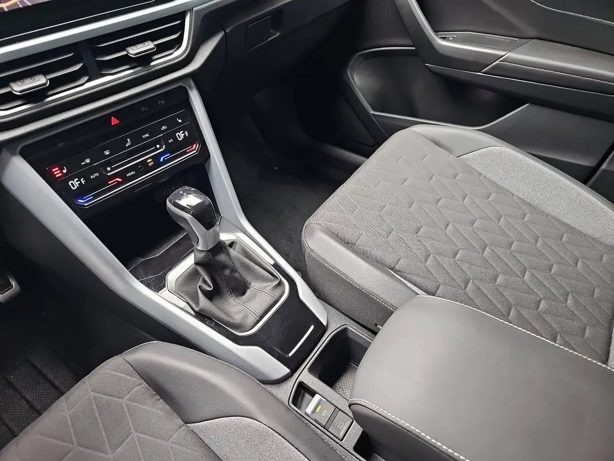 VW T-ROC 1.5 TSI DSG GOAL NAVI LED KLIMAAUTO ACC KAMERA AHK