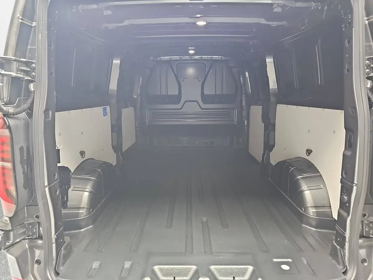 VW T7 TRANSPORTER 2.0 TDI DSG 4M KASTEN L2H1 NAVI