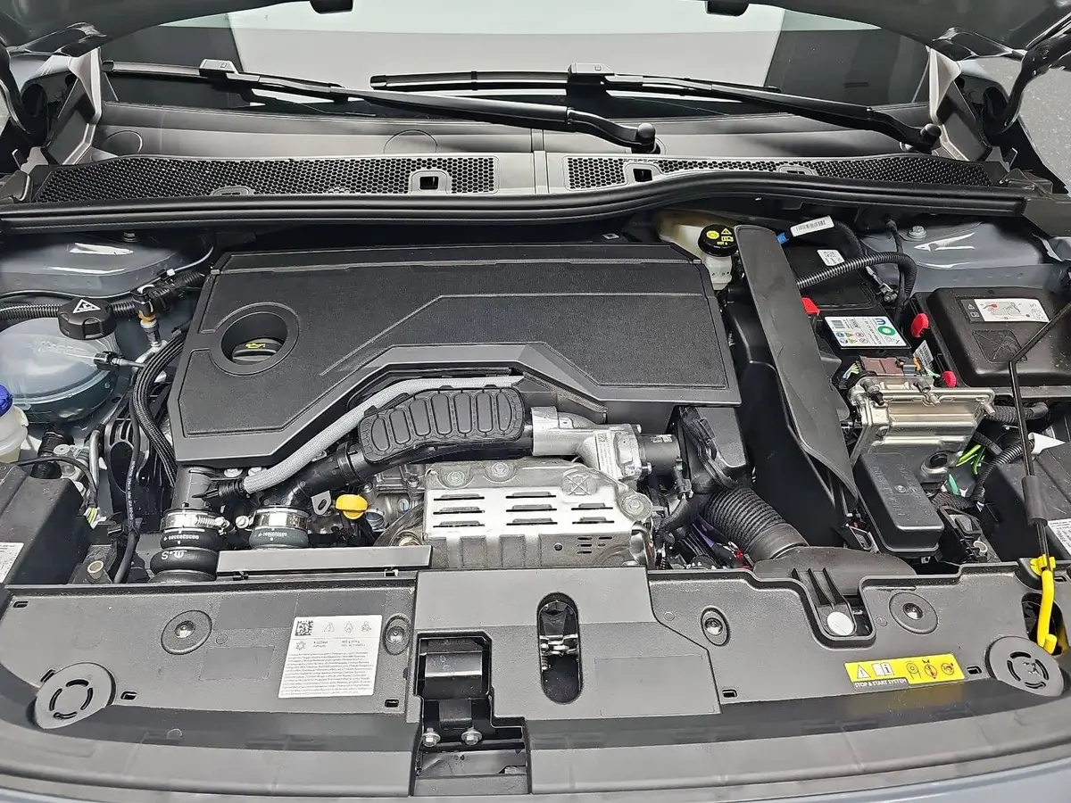 OPEL CORSA 1.2 HYBRID GS LED KOMFORT-PAKET