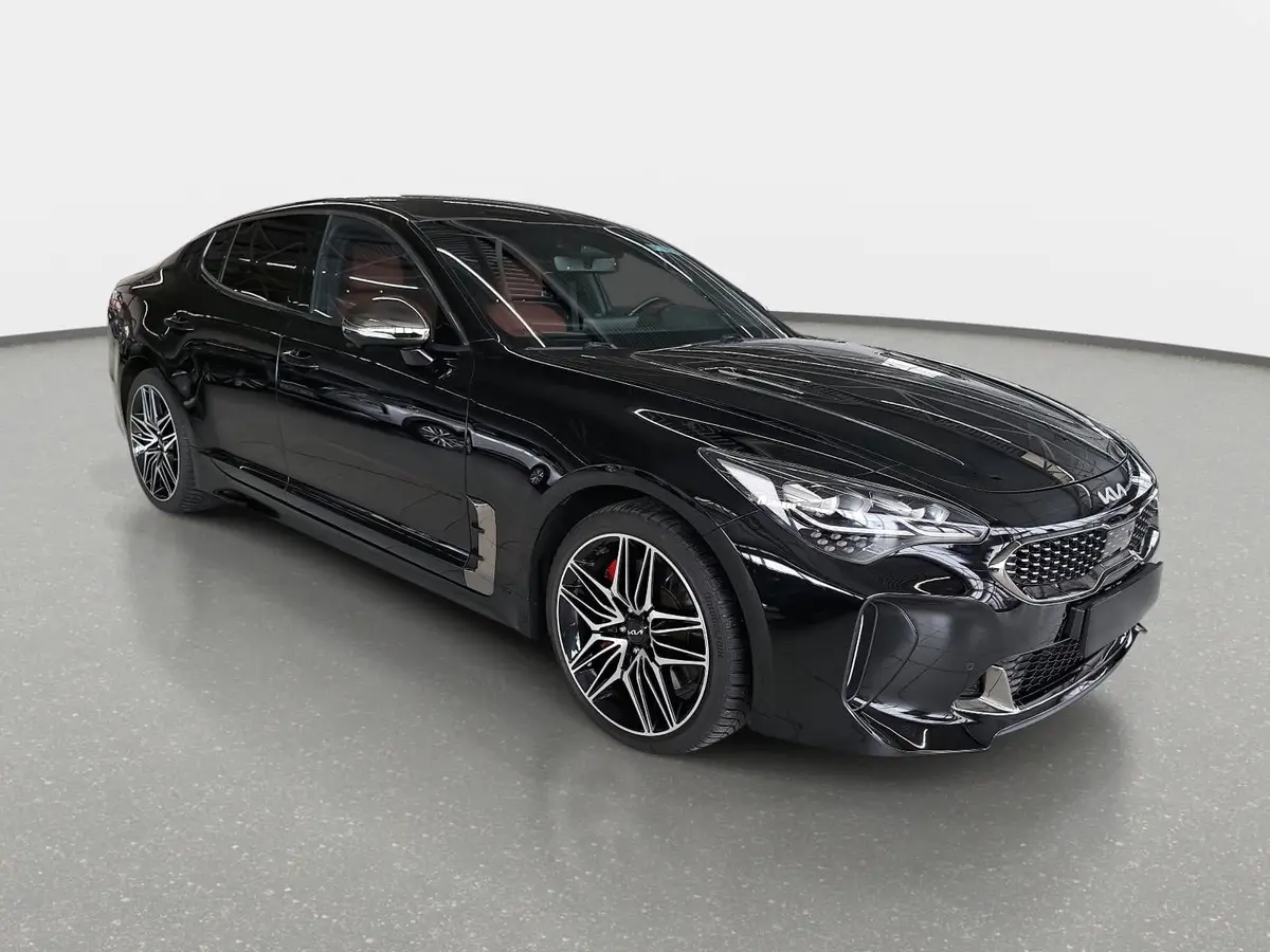 KIA STINGER 3.3 V6 T-GDI AUTO. 4WD GT NAVI LED LEDER WINTER KA