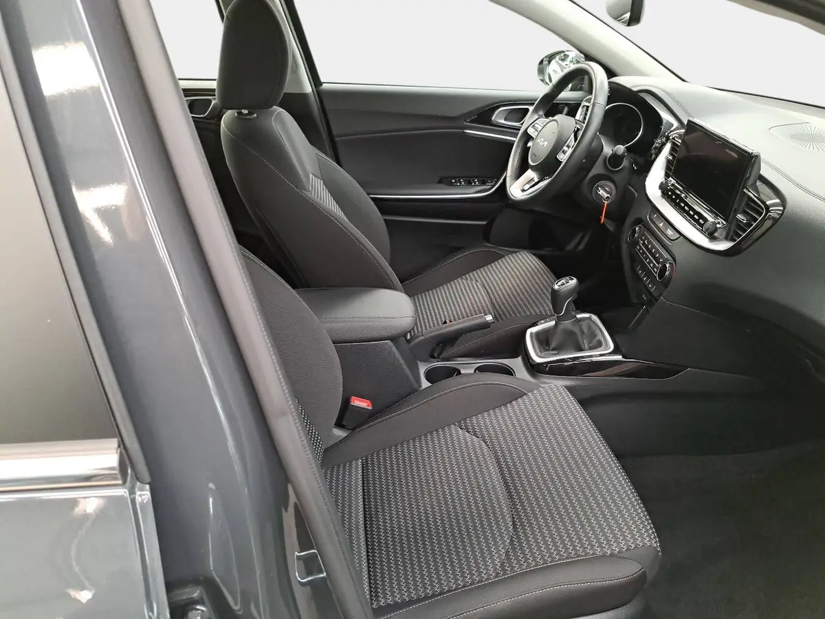 KIA CEED SW 1.0 T-GDI 100 VISION KOMFORT+ SITZH.