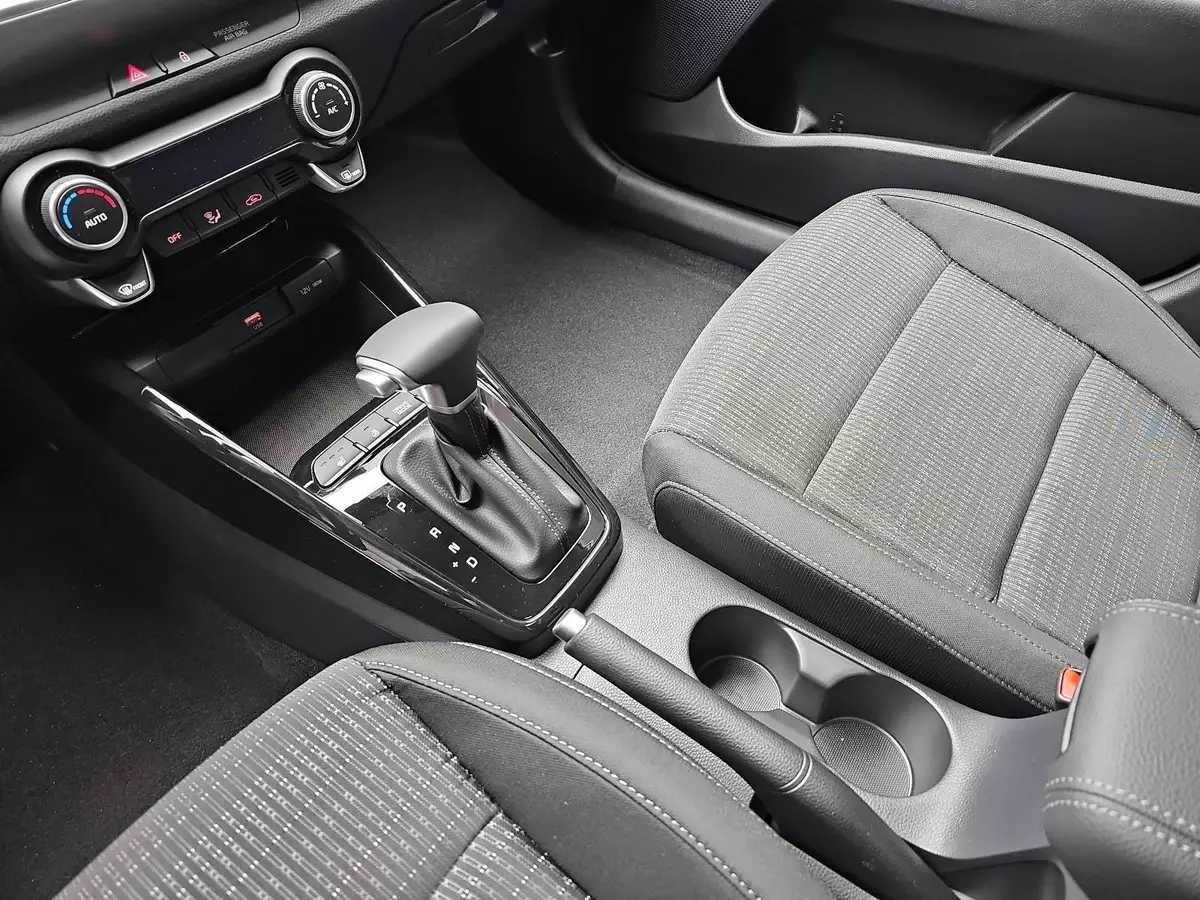 KIA STONIC 1.0 T-GDI 100 DCT VISION LED SITZH. NAVI