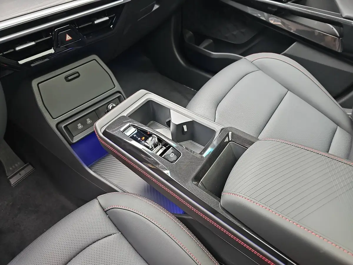 KGM ACTYON 1.5 T-GDI 4WD LUX AUTOMATIK PANORAMA