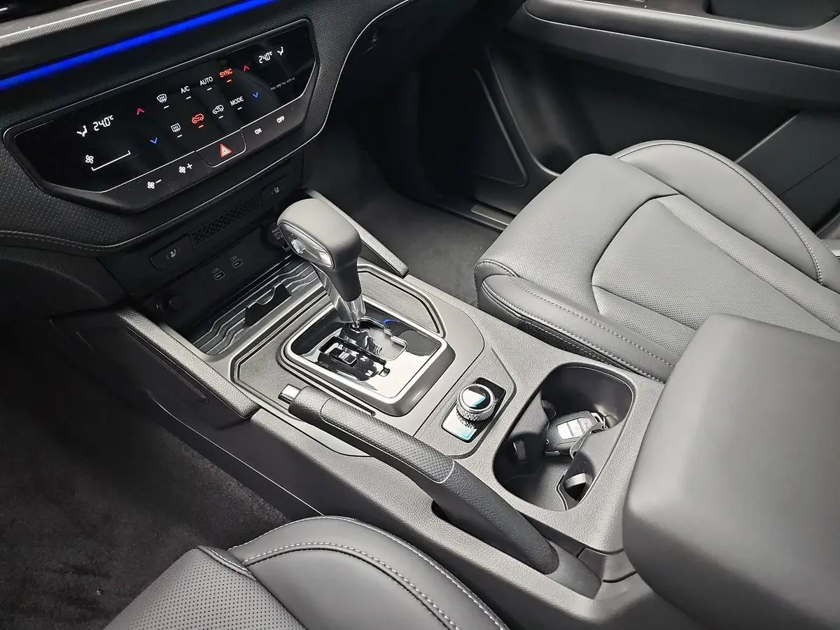 KGM MUSSO GRAND 2.2 DIESEL 4WD KHAN AUTOMATIK