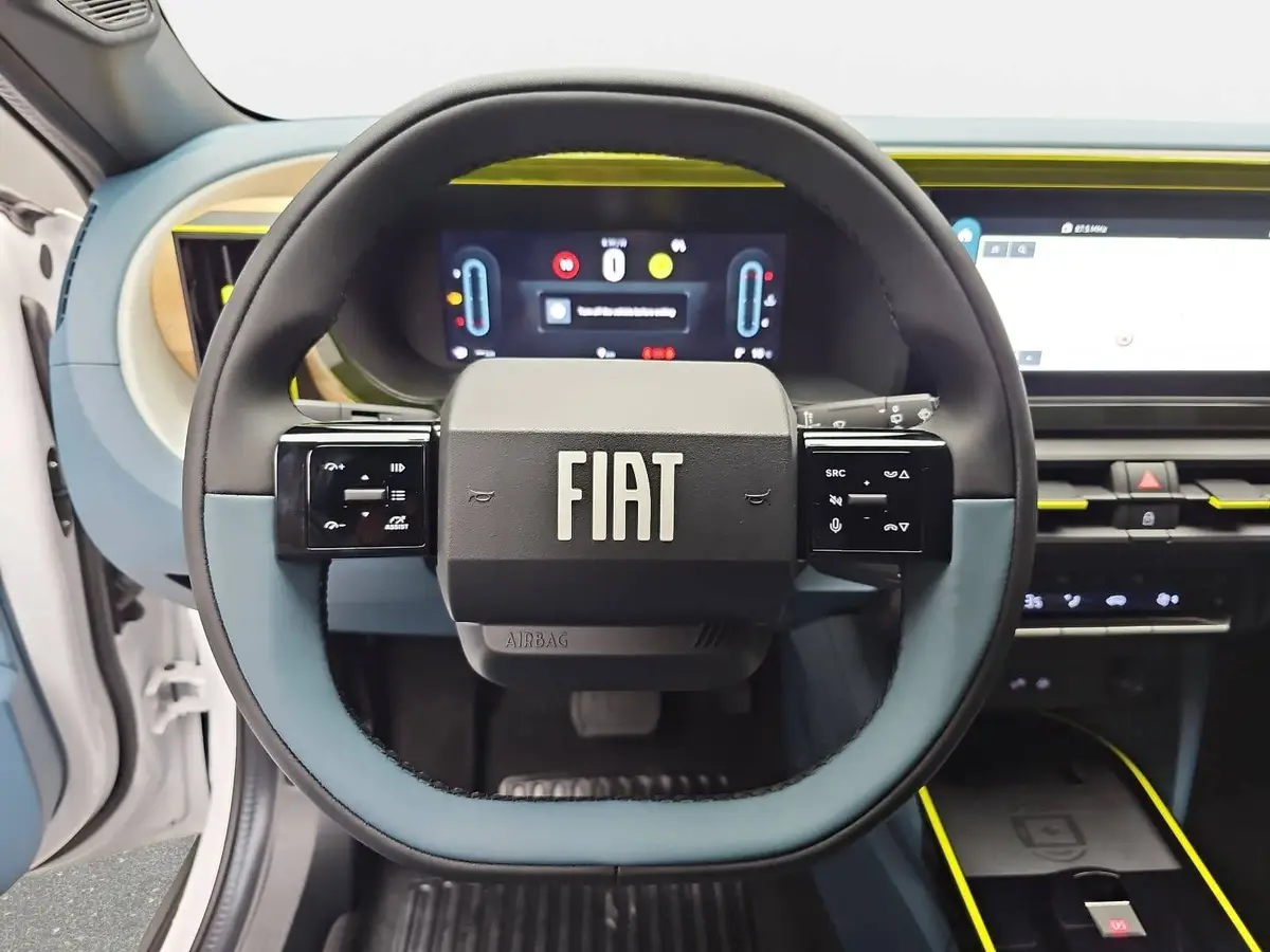 FIAT GRANDE PANDA HYBRID 1.2 EDCT LA PRIMA WINTER PAKET