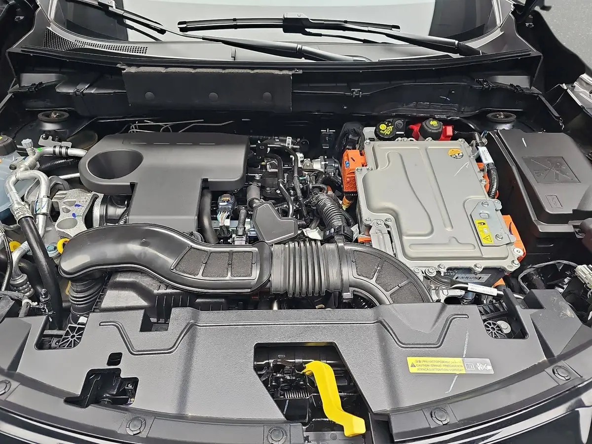 NISSAN JUKE 1.6 HYBRID AUTO. N-CONNECTA WINTER FRONTSCHEIBENHEIZUNG