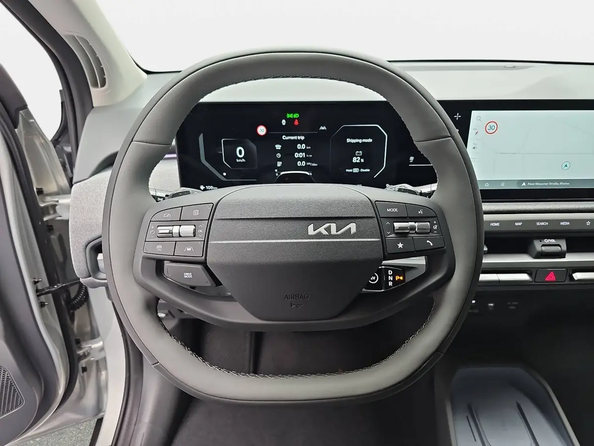 KIA EV3 58.3 KWH EARTH MJ26 WINTER-CONNECT BUSINESS UPGRADE DRIVEWISE-PARK