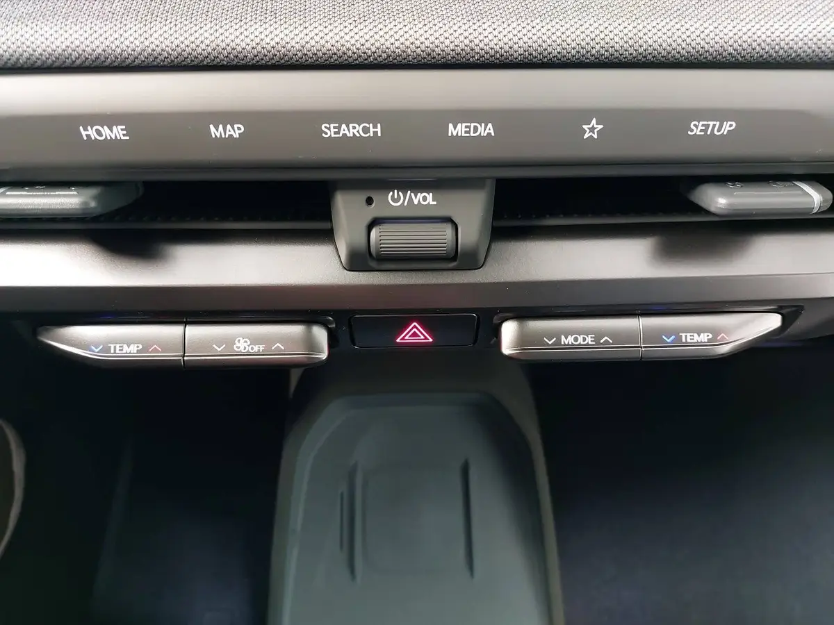 KIA EV3 81.4 KWH EARTH MJ26 WINTER-CONNECT BUSINESS UPGRADE