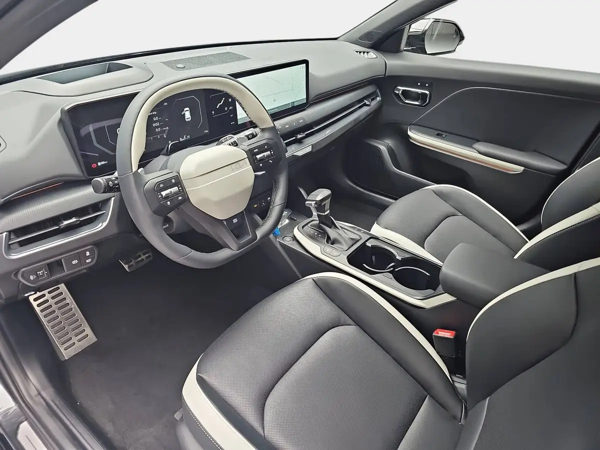 KIA K4 SW 1.6 T-GDI 180 PS DCT7 GT-LINE MJ26 DW-PARK-PRO SITZ SOUND DESIGN