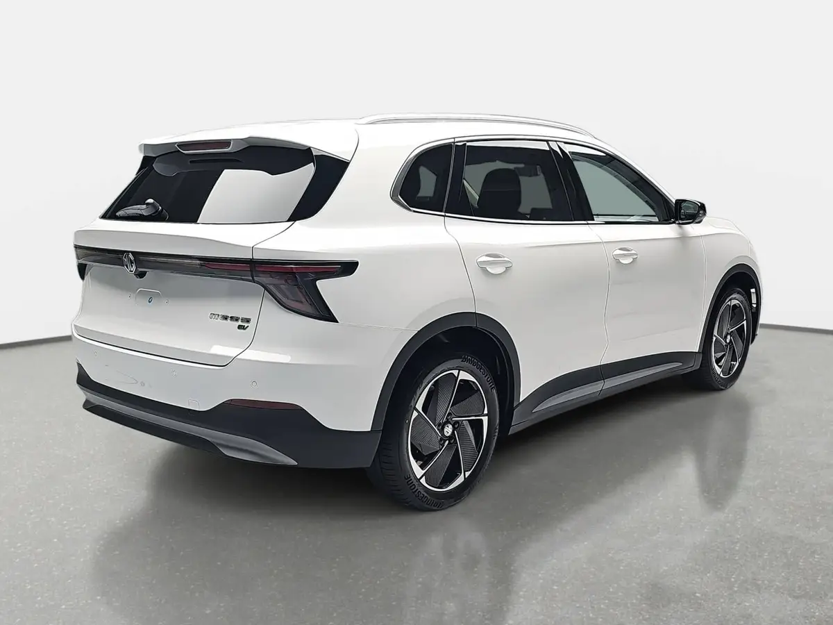 MG S5 EV 64 KWH MY25 LUXURY