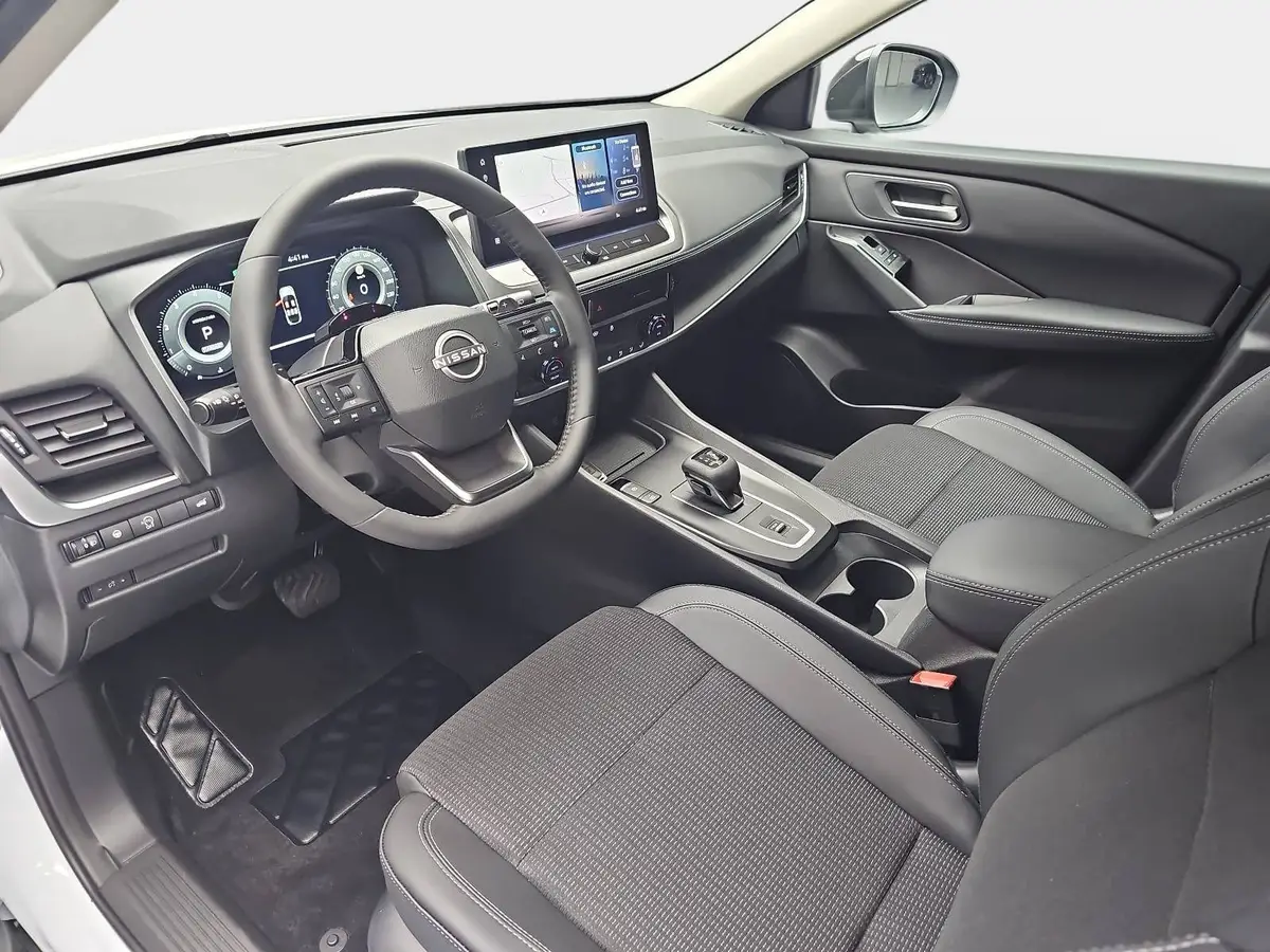 NISSAN QASHQAI 1.3 DIG-T MHEV AUTO. N-CONNECTA WINTER EL-HECKKLAPPE