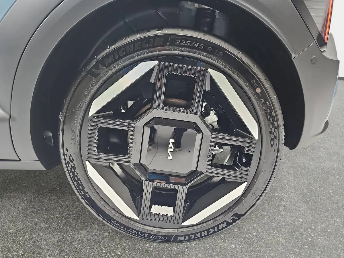 KIA EV2 61.0 KWH GT LINE MJ27 WINTER-CONNECT 22KW-AC TECHN DRIVEWISE-PARK KOM GD