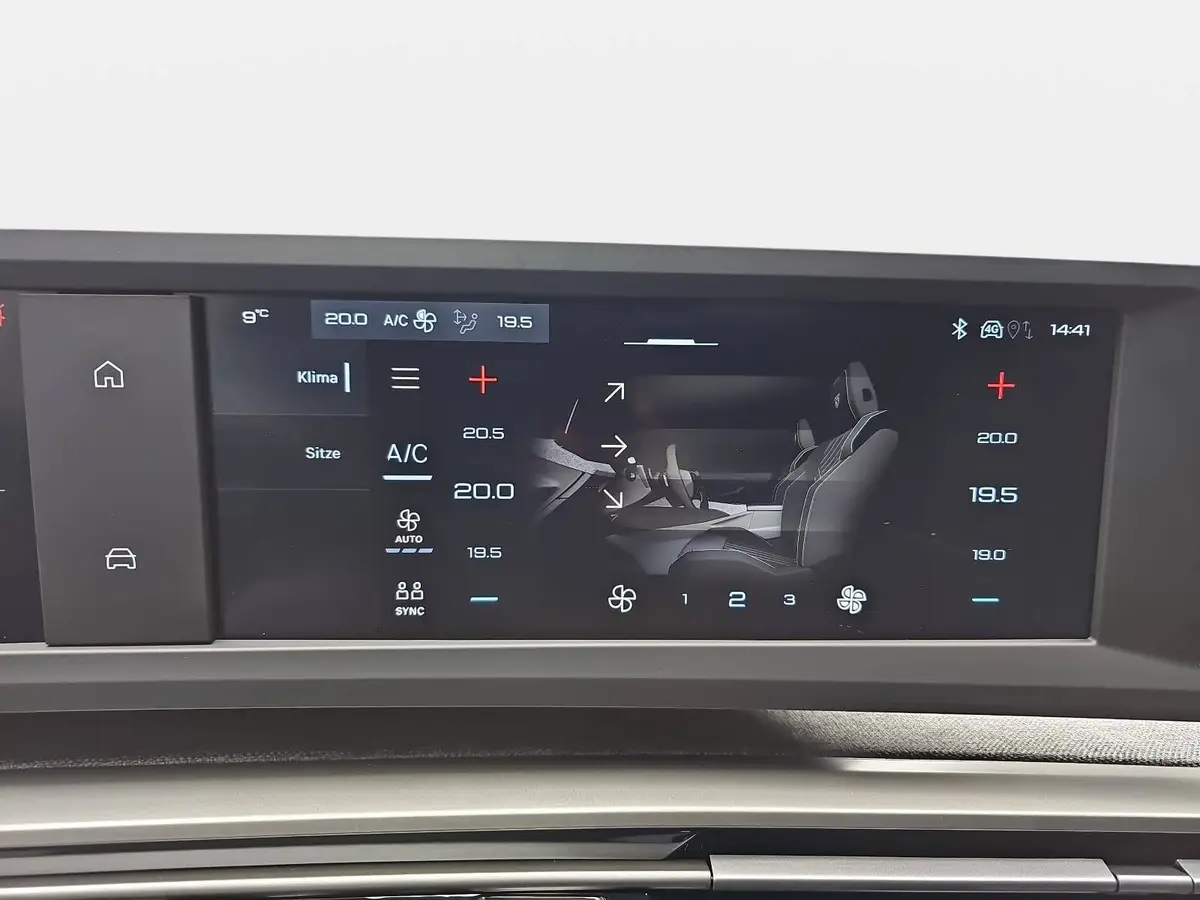 PEUGEOT 3008 1.2 HYBRID 145 E-DSC6 ALLURE LED DAB WINTER AHK LM