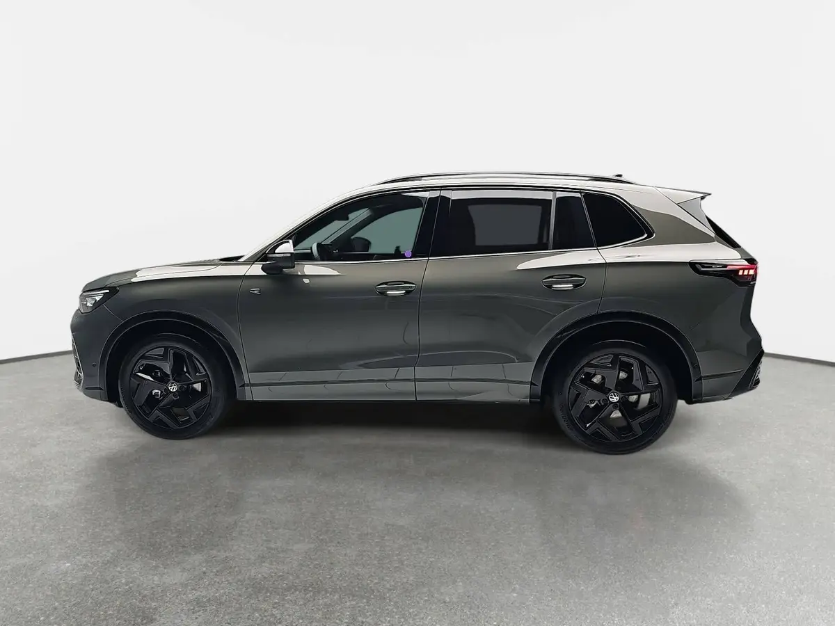 VW TIGUAN 1.5 ETSI DSG R-LINE NAVI LED PANO