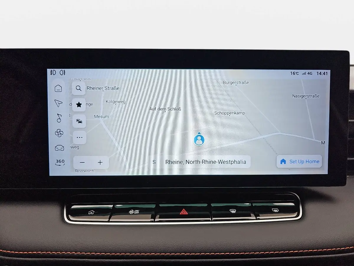 MG HS 1.5 HYBRID+ MY25.5 LUXURY LEDER 360-GRAD-KAMERA 19-ZOLL-LM