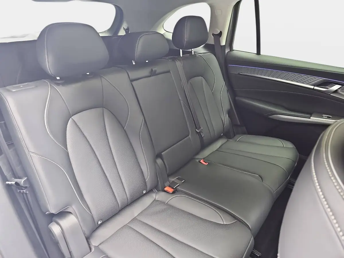 MG ANDERE PLUG-IN-HYBRID MY26 PREMIUM