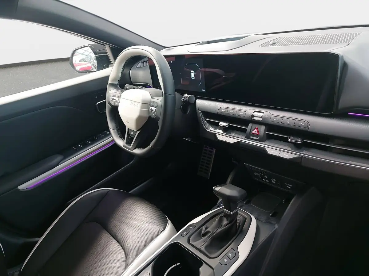KIA K4 SW 1.6 T-GDI 180 PS DCT7 GT-LINE MJ26 DW-PARK-PRO SITZ SOUND DESIGN GLASDACH