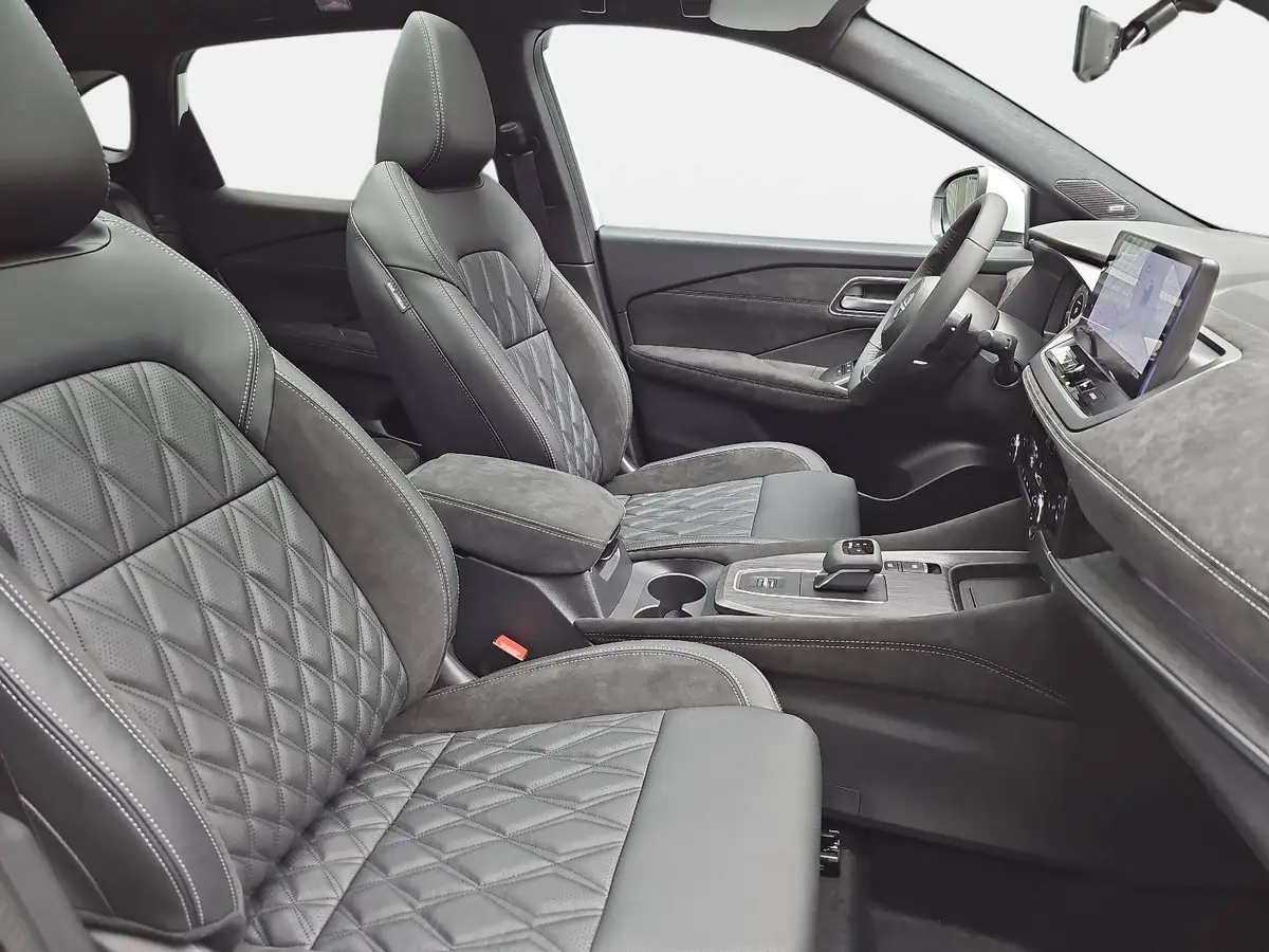 NISSAN QASHQAI 1.3 DIG-T MHEV X-TRONIC TEKNA+ 2WD NAVI LED LEDER 