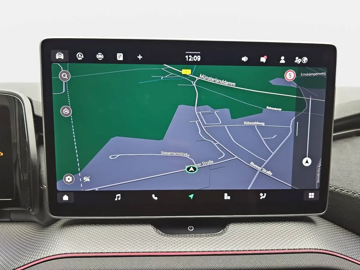 SKODA KODIAQ 1.5 TSI DSG SPORTLINE NAVI LED ACC WINTER KAMERA A