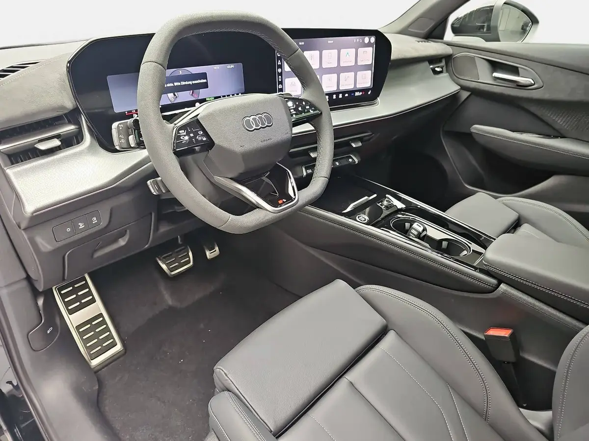 AUDI Q3 TDI S-TRONIC S-LINE NAVI LED-PLUS PANO
