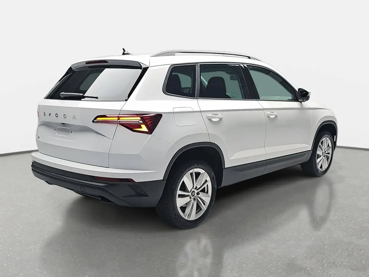 SKODA KAROQ 1.5 TSI DSG SELECTION LED AHK WINTER