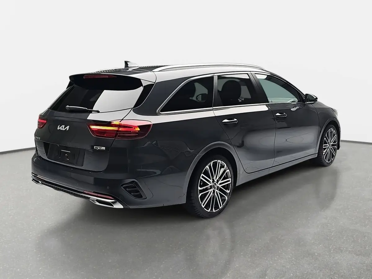 KIA CEED SW 1.5 T-GDI DCT7 GT-LINE TECHNOLOGIE PERFORMANCE